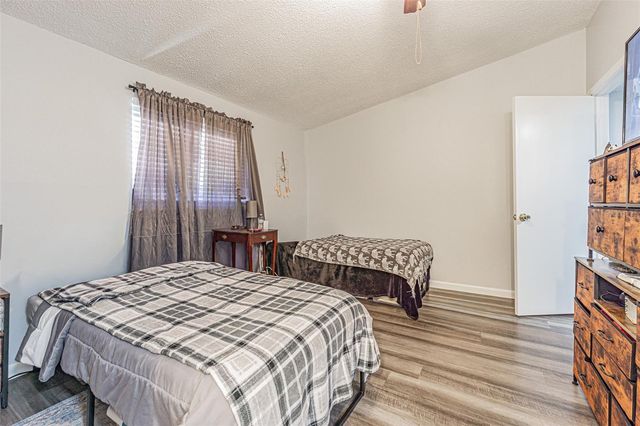 4010 OAK LIMB COURT, Tampa, FL 33614