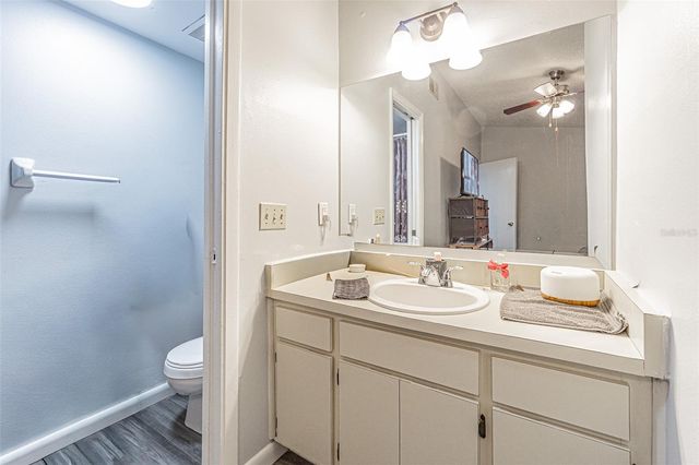 4010 OAK LIMB COURT, Tampa, FL 33614