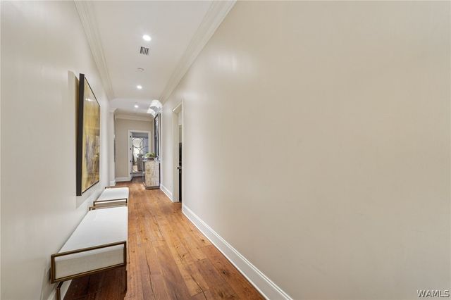 511 11th 100, Tuscaloosa, AL 35401