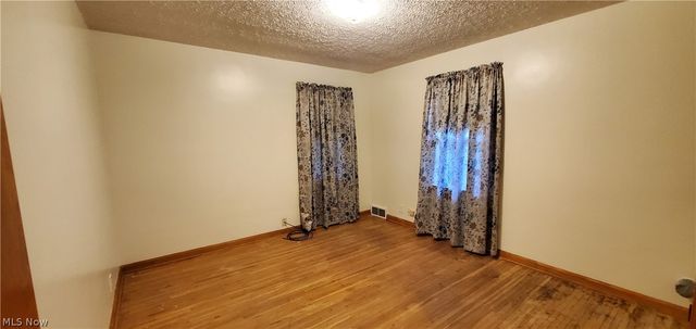 1794 Lilly Lane, Alliance, OH 44601