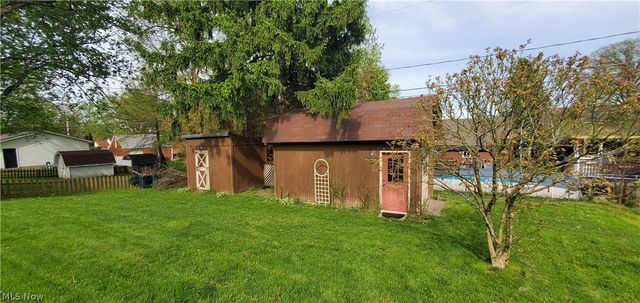 1794 Lilly Lane, Alliance, OH 44601