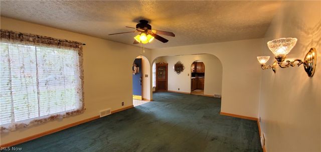 1794 Lilly Lane, Alliance, OH 44601