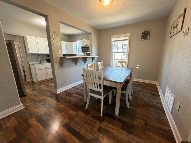 1509 E RICHARDS ST, Tyler, TX 75702