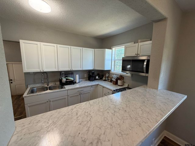 1509 E RICHARDS ST, Tyler, TX 75702