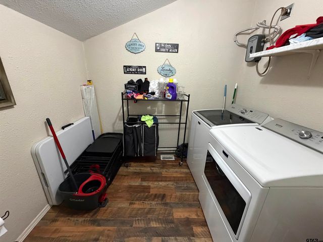 1509 E RICHARDS ST, Tyler, TX 75702