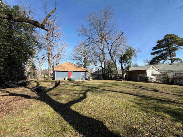 1509 E RICHARDS ST, Tyler, TX 75702