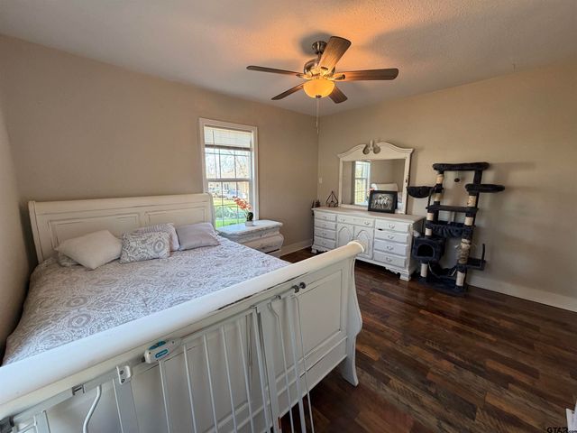 1509 E RICHARDS ST, Tyler, TX 75702