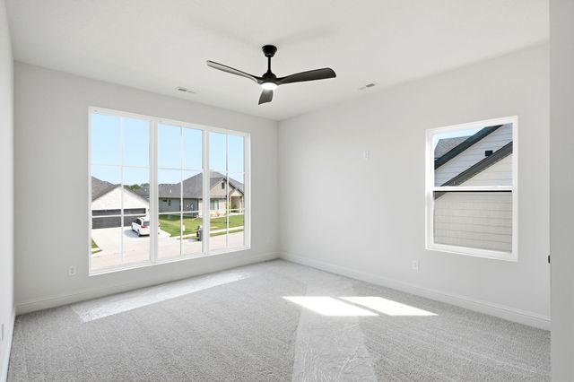5301 MAKANA LN, Columbia, MO 65203