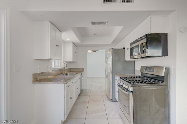 6348 COPPERFIELD Avenue, Las Vegas, NV 89108