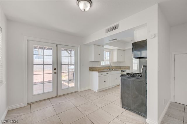 6348 COPPERFIELD Avenue, Las Vegas, NV 89108