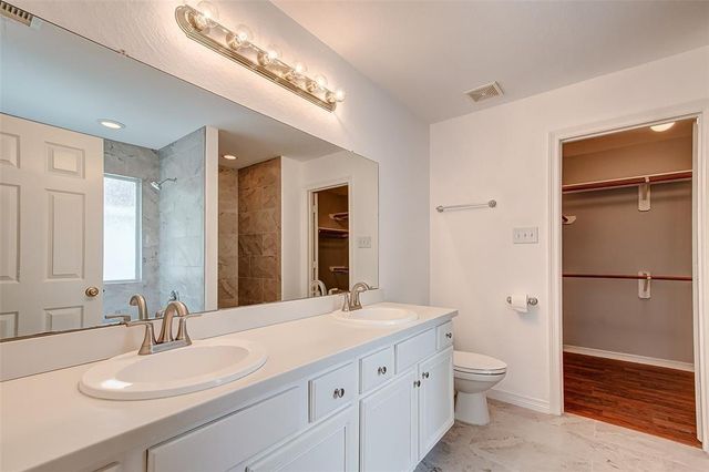 11927 W Vita Circle, Houston, TX 77070