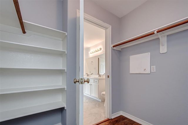 11927 W Vita Circle, Houston, TX 77070