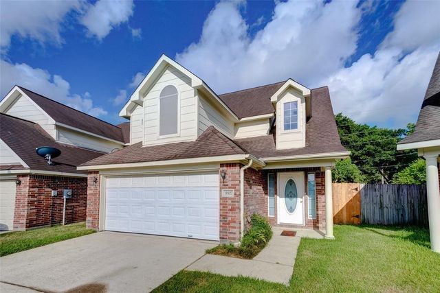 11927 W Vita Circle, Houston, TX 77070