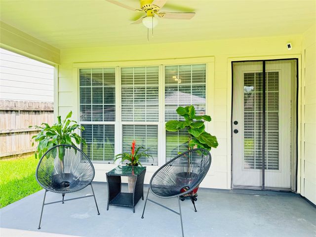 11927 W Vita Circle, Houston, TX 77070