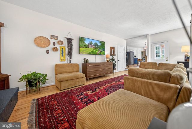 6041 NANCY LN, Warrenton, VA 20187