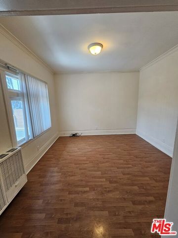 1822 S Oxford Avenue, Los Angeles, CA 90006