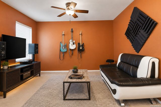 3903 Paradiso Loop, San Antonio, TX 78260