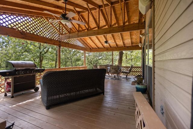 1522 Fm 17, Grand Saline, TX 75140