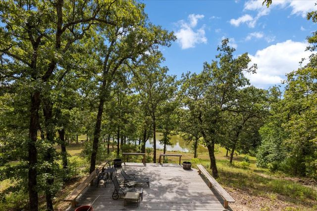 1522 Fm 17, Grand Saline, TX 75140