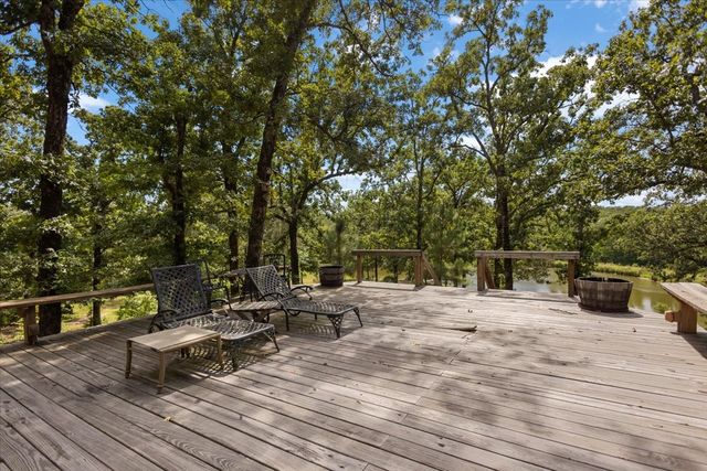 1522 Fm 17, Grand Saline, TX 75140