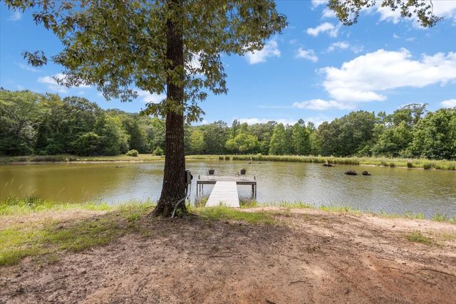 1522 Fm 17, Grand Saline, TX 75140