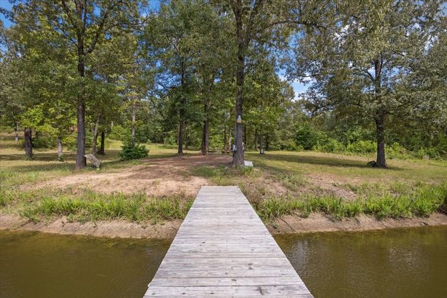 1522 Fm 17, Grand Saline, TX 75140