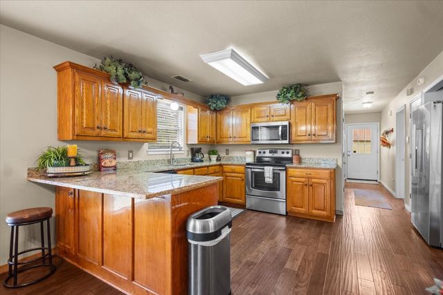 1522 Fm 17, Grand Saline, TX 75140