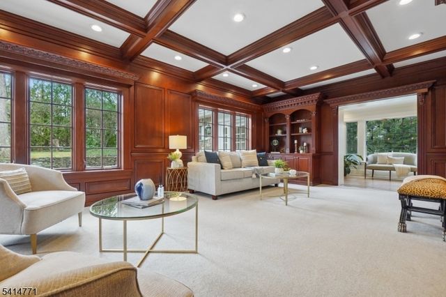 55 OXBOW LANE, Summit City, NJ 07901