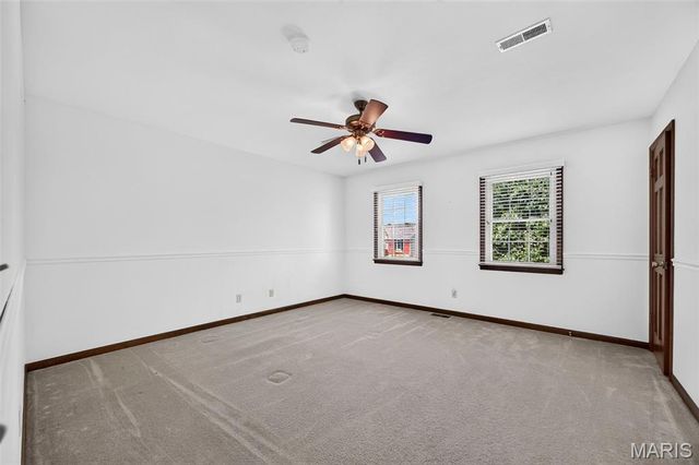 544 Highfield Drive, St Charles, MO 63304