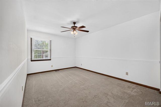 544 Highfield Drive, St Charles, MO 63304