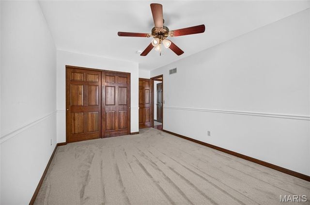 544 Highfield Drive, St Charles, MO 63304