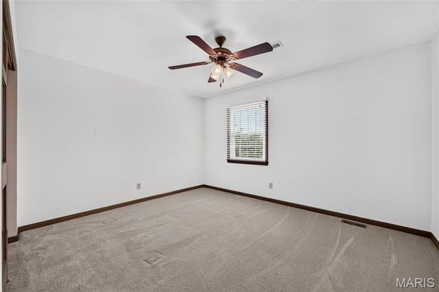 544 Highfield Drive, St Charles, MO 63304