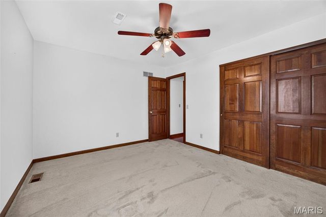544 Highfield Drive, St Charles, MO 63304