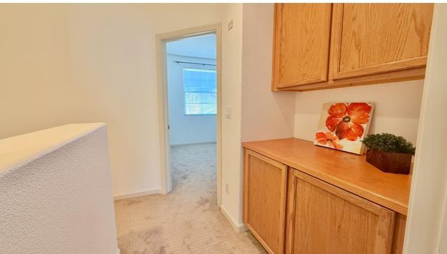 710 City Walk Pl 4, Hayward, CA 94541