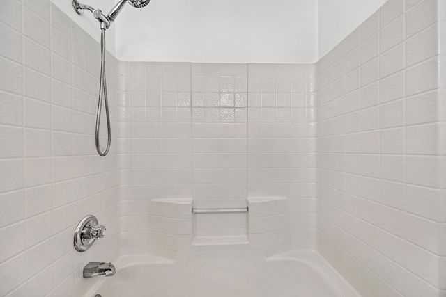 710 City Walk Pl 4, Hayward, CA 94541