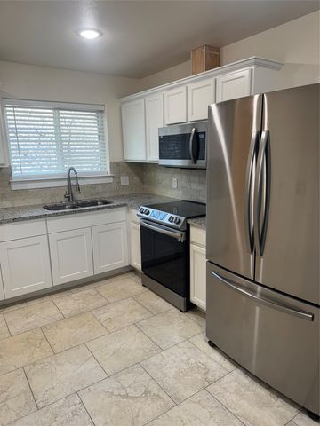 5706 Melody LN 3, Austin, TX 78724