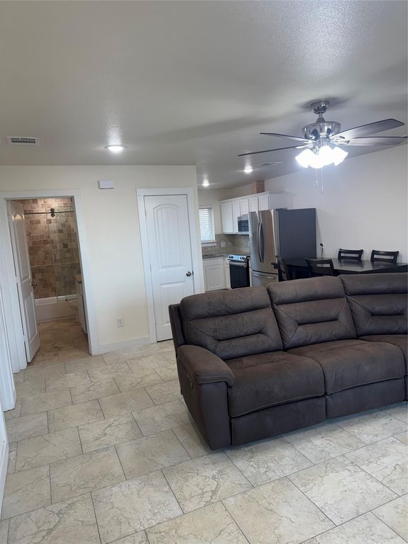 5706 Melody LN 3, Austin, TX 78724