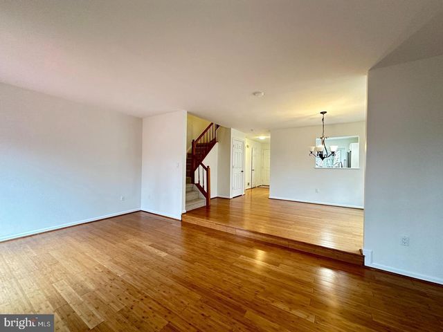 14560 WOODGATE MANOR CIR, Centreville, VA 20120