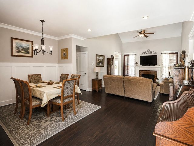 8329 Grinder Creek Place, Chattanooga, TN 37421