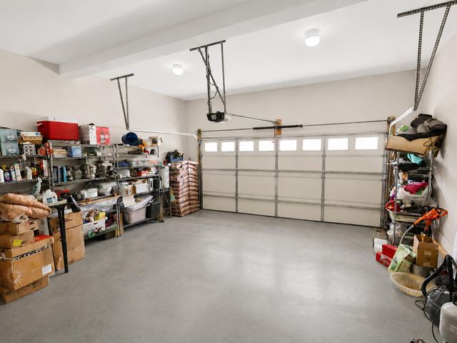 8329 Grinder Creek Place, Chattanooga, TN 37421
