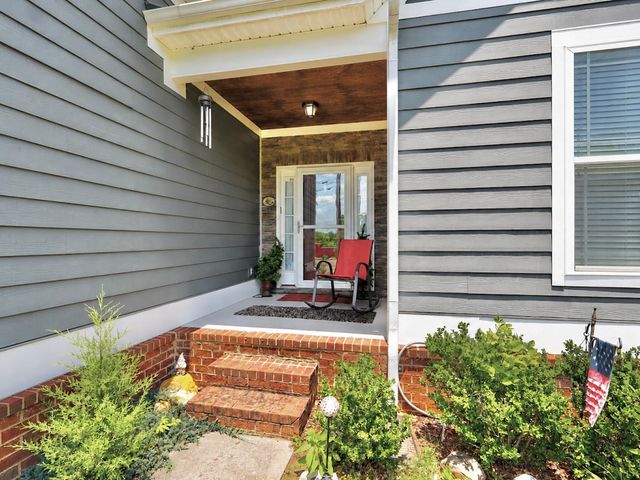 8329 Grinder Creek Place, Chattanooga, TN 37421