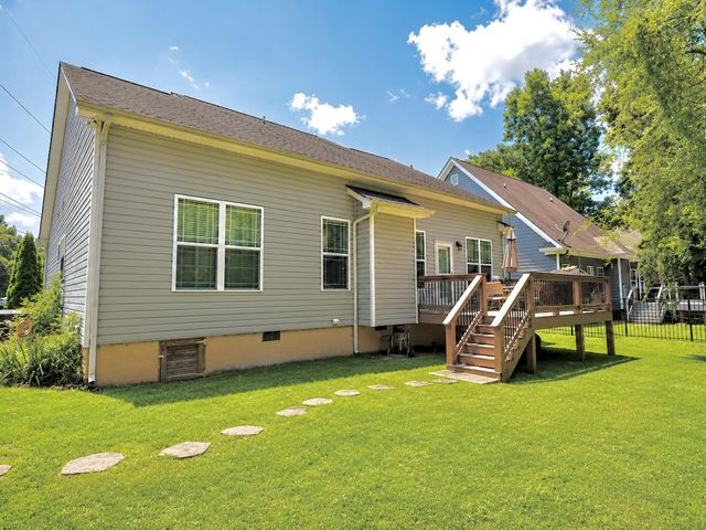 8329 Grinder Creek Place, Chattanooga, TN 37421