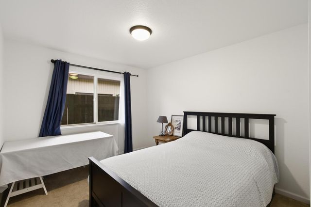 2144 Calaveras Ave, Davis, CA 95616