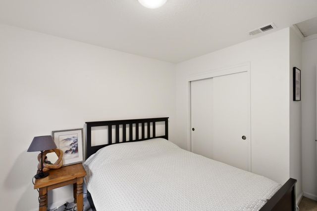 2144 Calaveras Ave, Davis, CA 95616