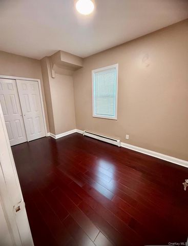 421 Roquette Avenue, South Floral Park, NY 11001