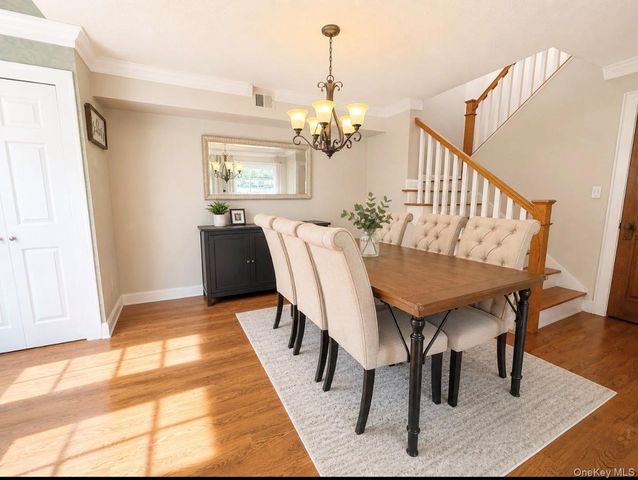 212 Springmeadow Drive M, Holbrook, NY 11741