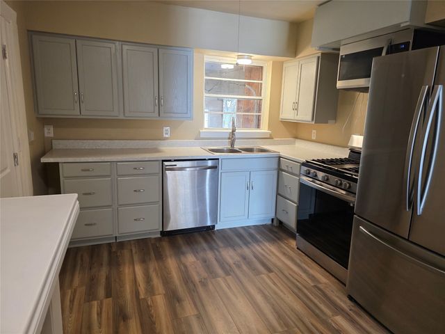 1513 arcady Lane, Irving, TX 75061