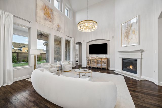 631 Aquilla Square, Webster, TX 77598