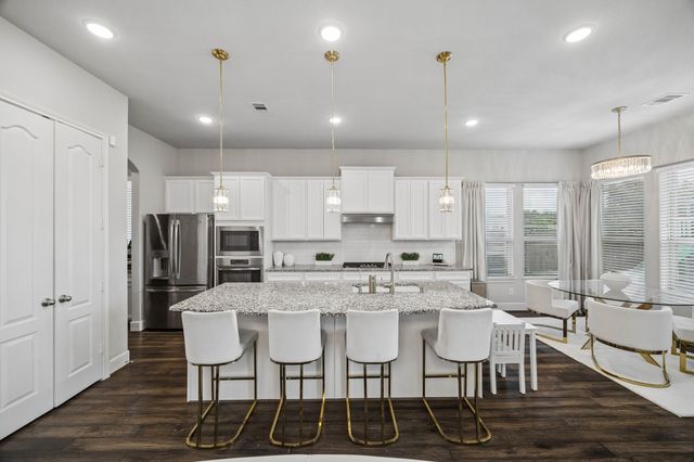 631 Aquilla Square, Webster, TX 77598