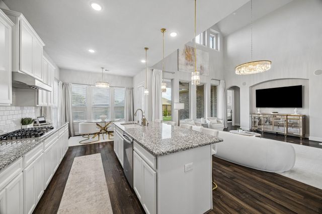 631 Aquilla Square, Webster, TX 77598